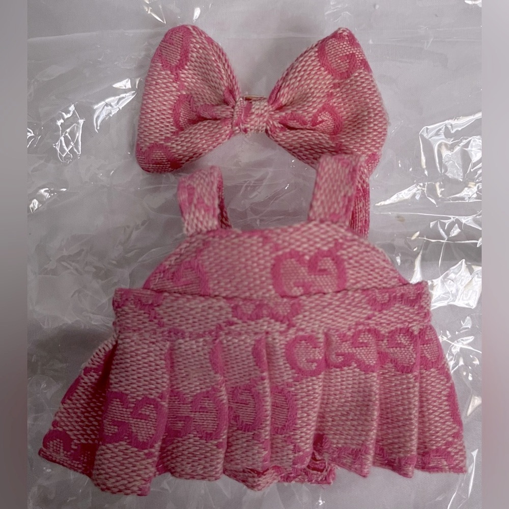 Pink Fashion Labubu GG Patterned 2 piece Macaron outfit Dress and Bow Brand New